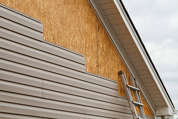 24/7 Emergency Storm Damage Siding Repair experts in Cartersville, VA